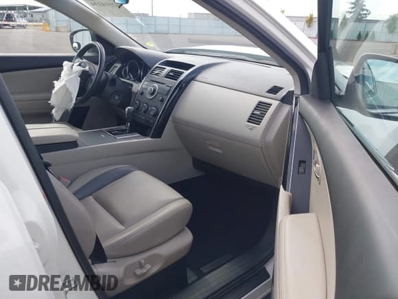 ✅ 2011 Mazda CX-9 Touring • VIN: JM3TB3CV7B0322774 • Lot: 42514234. Listed on IAAI with 97,785 mi. Free auction sales archive from the USA and detailed vehicle history report at DreamBid. Image 5.