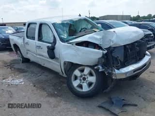 2010 Chevrolet Silverado 1500 LT with VIN 3GCRCSE09AG157526, listed as a IAAI auction lot 43063817 with Not provided miles and . Bid and sale history available at DreamBid. Image 1.