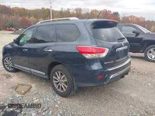 ✅ 2016 Nissan Pathfinder SV • VIN: 5N1AR2MMXGC608471 • Lot: 43581997. Wystawiony na IAAI z przebiegiem 137 326 mil. Bezpłatny archiwum sprzedaży aukcyjnych z USA i szczegółowy raport historii pojazdu na DreamBid. Zdjęcie 3.