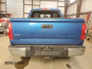 ✅ 2016 Toyota Tundra SR5 • VIN: 5TFDY5F14GX565098 • Лот: 86274975. Опубликован ранее на Copart с пробегом 193 711 миль. Бесплатный доступ к архиву аукционных продаж из США и подробный отчёт об истории автомобиля на DreamBid. Изображение 6.