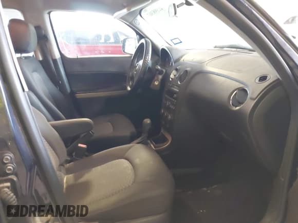 ✅ 2011 Chevrolet HHR 1LT • VIN: 3GNBABFW1BS557192 • Lot: 41898303. Listed on IAAI with 152,223 mi. Free auction sales archive from the USA and detailed vehicle history report at DreamBid. Image 5.