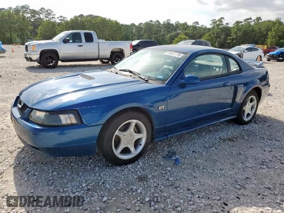 ✅ 1999 Ford Mustang GT • VIN: 1FAFP42X3XF224643 • Lot: 64943705. Wystawiony na Copart z przebiegiem Nie podano. Bezpłatny archiwum sprzedaży aukcyjnych z USA i szczegółowy raport historii pojazdu na DreamBid. Zdjęcie 1.
