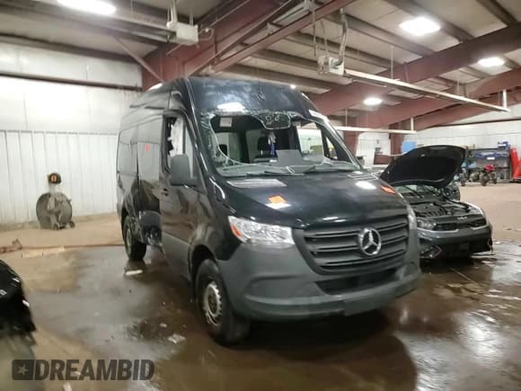 ✅ 2019 Mercedes-Benz Sprinter Passenger • VIN: WDZPF0CD5KP051077 • Лот: 89643055. Опубликован ранее на Copart с пробегом Не указан. Бесплатный доступ к архиву аукционных продаж из США и подробный отчёт об истории автомобиля на DreamBid. Изображение 14.