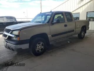 ✅ 2004 Chevrolet Silverado 1500 Z71 • VIN: 1GCEK19T94E117958 • Лот: 61333894. Опубликован ранее на Copart с пробегом Не указан. Бесплатный доступ к архиву аукционных продаж из США и подробный отчёт об истории автомобиля на DreamBid. Изображение 1.