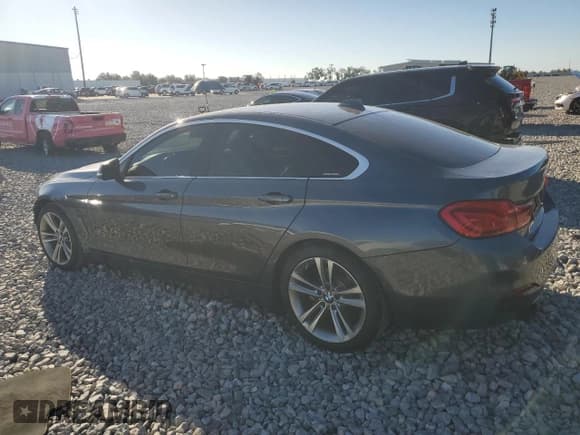 ✅ 2019 BMW 4 Series 430i • VIN: WBA4J1C59KBM14359 • Лот: 90085545. Опубликован ранее на Copart с пробегом 77 662 миль. Бесплатный доступ к архиву аукционных продаж из США и подробный отчёт об истории автомобиля на DreamBid. Изображение 2.