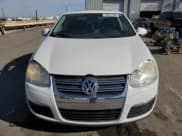 ✅ 2010 Volkswagen Jetta Limited Edition • VIN: 3VWRZ7AJ9AM108061 • Lot: 48591085. Listed on Copart with 193,216 mi. Free auction sales archive from the USA and detailed vehicle history report at DreamBid. Image 5.