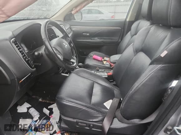 ✅ 2019 Mitsubishi Outlander ES • VIN: JA4AZ3A37KZ042078 • Лот: 81888835. Опубликован ранее на Copart с пробегом 147 302 миль. Бесплатный доступ к архиву аукционных продаж из США и подробный отчёт об истории автомобиля на DreamBid. Изображение 7.