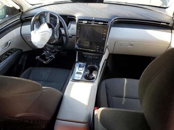 ✅ 2022 Hyundai Tucson SEL Convenience • VIN: KM8JFCA17NU020530 • Lot: 74227874. Wystawiony na Copart z przebiegiem Nie podano. Bezpłatny archiwum sprzedaży aukcyjnych z USA i szczegółowy raport historii pojazdu na DreamBid. Zdjęcie 8.