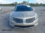 ✅ 2017 Lincoln MKC Select • VIN: 5LMCJ2C95HUL08407 • Лот: 43903326. Опубликован ранее на IAAI с пробегом 201 955 миль. Бесплатный доступ к архиву аукционных продаж из США и подробный отчёт об истории автомобиля на DreamBid. Изображение 12.