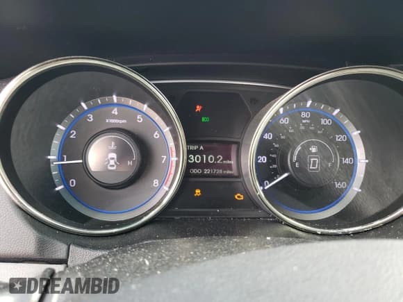 ✅ 2012 Hyundai Sonata GLS • VIN: 5NPEB4AC3CH406748 • Lot: 65953054. Listed on Copart with 221,728 mi. Free auction sales archive from the USA and detailed vehicle history report at DreamBid. Image 9.