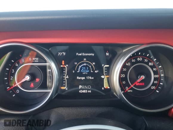 ✅ 2020 Jeep Wrangler Unlimited Rubicon • VIN: 1C4JJXFM9LW225605 • Lot: 85275064. Listed on Copart with 43,483 mi. Free auction sales archive from the USA and detailed vehicle history report at DreamBid. Image 9.