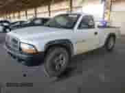 2002 Dodge Dakota z VIN 1B7FL16X02S714861, wystawiony jako Copart lot #74093644 z przebiegiem 164 199 mil mil oraz Szkoda całkowita • Salvage title. Historia ofert i sprzedaży dostępna na DreamBid. Obrazek 1.