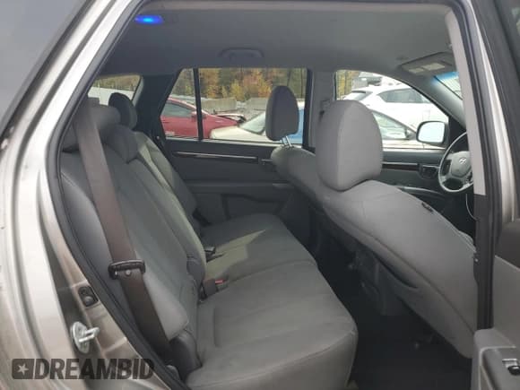 ✅ 2012 Hyundai Santa Fe GLS • VIN: 5XYZGDAB6CG103707 • Lot: 86838055. Wystawiony na Copart z przebiegiem 166 522 mil. Bezpłatny archiwum sprzedaży aukcyjnych z USA i szczegółowy raport historii pojazdu na DreamBid. Zdjęcie 11.