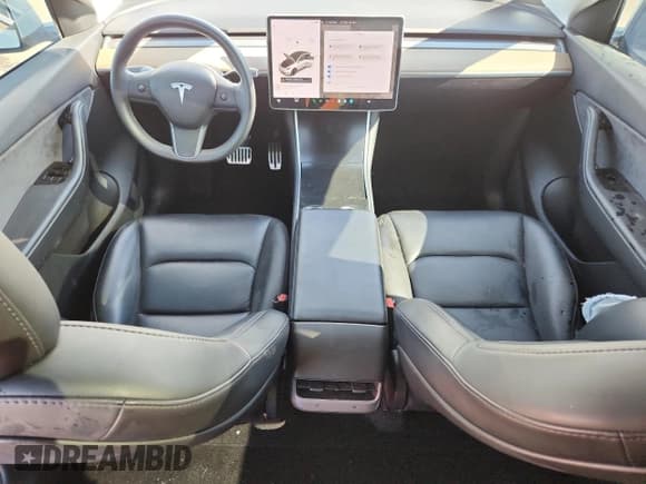 ✅ 2021 Tesla Model Y Long Range • VIN: 5YJYGDEE7MF060729 • Lot: 80831605. Listed on Copart with 65,923 mi. Free auction sales archive from the USA and detailed vehicle history report at DreamBid. Image 8.