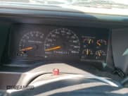 ✅ 1998 GMC Yukon • VIN: 1GKEK13RXWJ723572 • Lot: 65987314. Listed on Copart with 237,503 mi. Free auction sales archive from the USA and detailed vehicle history report at DreamBid. Image 9.