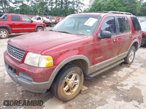 ✅ 2002 Ford Explorer XLT • VIN: 1FMZU63E42ZA11910 • Lot: 42392578. Listed on IAAI with Not provided. Free auction sales archive from the USA and detailed vehicle history report at DreamBid. Image 2.