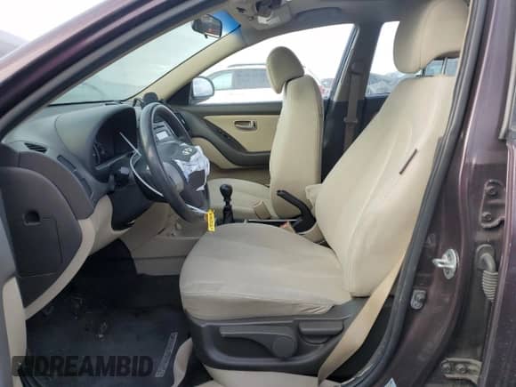 ✅ 2008 Hyundai Elantra GLS • VIN: KMHDU46D78U554661 • Lot: 42025654. Wystawiony na Copart z przebiegiem 134 499 mil mil. Skorzystaj z bezpłatnego archiwum sprzedaży aukcyjnych z USA i zobacz szczegółowy raport historii pojazdu na DreamBid. Zdjęcie 7.