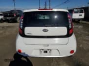 ✅ 2018 Kia Soul + • VIN: KNDJP3A55J7577613 • Лот: 92757215. Опубликован ранее на Copart с пробегом 132 343 миль. Бесплатный доступ к архиву аукционных продаж из США и подробный отчёт об истории автомобиля на DreamBid. Изображение 6.