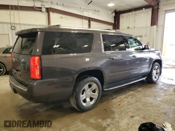 ✅ 2018 Chevrolet Suburban Premier • VIN: 1GNSKJKC1JR301302 • Lot: 80666904. Wystawiony na Copart z przebiegiem Nie podano. Bezpłatny archiwum sprzedaży aukcyjnych z USA i szczegółowy raport historii pojazdu na DreamBid. Zdjęcie 3.