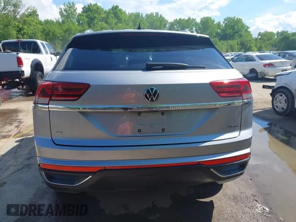 ✅ 2023 Volkswagen Atlas SE • VIN: 1V2LC2CA9PC212519 • Lot: 42177771. Listed on IAAI with 58,505 mi. Free auction sales archive from the USA and detailed vehicle history report at DreamBid. Image 16.