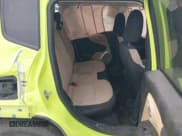 ✅ 2017 Jeep Renegade Sport • VIN: ZACCJAAH6HPG09555 • Lot: 41933847. Wystawiony na IAAI z przebiegiem 100 332 mil. Bezpłatny archiwum sprzedaży aukcyjnych z USA i szczegółowy raport historii pojazdu na DreamBid. Zdjęcie 8.