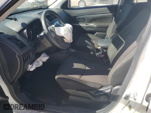 ✅ 2018 Mitsubishi Outlander ES • VIN: JA4AP3AU4JZ011674 • Lot: 91460965. Listed on Copart with 44,084 mi. Free auction sales archive from the USA and detailed vehicle history report at DreamBid. Image 7.