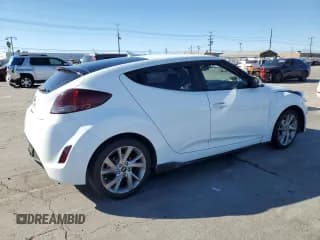 ✅ 2016 Hyundai Veloster • VIN: KMHTC6AD3GU268452 • Lot: 84065464. Wystawiony na Copart z przebiegiem 105 205 mil. Bezpłatny archiwum sprzedaży aukcyjnych z USA i szczegółowy raport historii pojazdu na DreamBid. Zdjęcie 3.