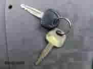 2003 Hyundai Accent GL z VIN KMHCG45C43U465523, wystawiony jako IAAI lot #40883056 z przebiegiem 95 770 mil mil oraz . Historia ofert i sprzedaży dostępna na DreamBid. Obrazek 11.