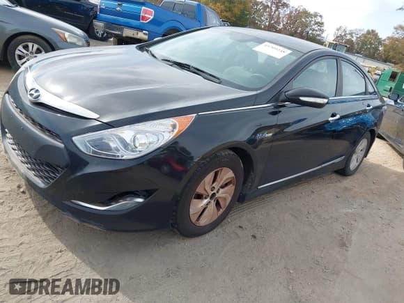 ✅ 2015 Hyundai Sonata Limited • VIN: KMHEC4A42FA134285 • Лот: 43709248. Опубликован ранее на IAAI с пробегом 199 980 миль. Бесплатный доступ к архиву аукционных продаж из США и подробный отчёт об истории автомобиля на DreamBid. Изображение 17.