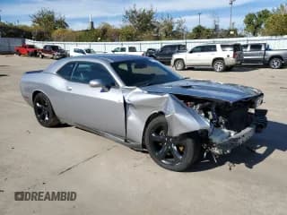 ✅ 2014 Dodge Challenger R/T Classic • VIN: 2C3CDYBT7EH105133 • Lot: 79758614. Wystawiony na Copart z przebiegiem Nie podano. Bezpłatny archiwum sprzedaży aukcyjnych z USA i szczegółowy raport historii pojazdu na DreamBid. Zdjęcie 4.