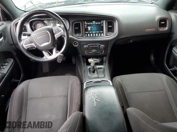 ✅ 2017 Dodge Charger R/T • VIN: 2C3CDXCT4HH510251 • Лот: 87080915. Опубликован ранее на Copart с пробегом 185 613 миль. Бесплатный доступ к архиву аукционных продаж из США и подробный отчёт об истории автомобиля на DreamBid. Изображение 8.