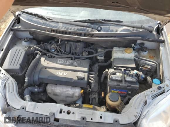 2008 Chevrolet Aveo LS z VIN KL1TD56678B182300, wystawiony jako Copart lot #78045674 z przebiegiem 198 615 mil mil oraz Szkoda całkowita • Salvage title. Historia ofert i sprzedaży dostępna na DreamBid. Obrazek 11.