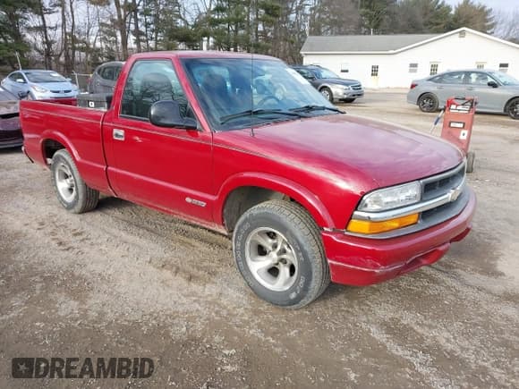 ✅ 1998 Chevrolet S-10 • VIN: 1GCCS144XWK165433 • Лот: 43886315. Опубликован ранее на IAAI с пробегом 107 123 миль. Бесплатный доступ к архиву аукционных продаж из США и подробный отчёт об истории автомобиля на DreamBid. Изображение 1.
