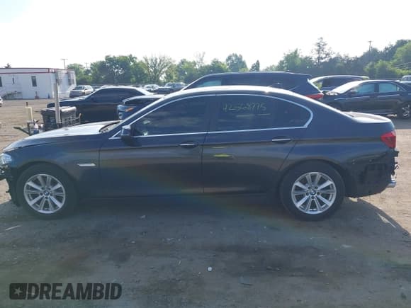✅ 2014 BMW 5 Series 528i xDrive • VIN: WBA5A7C50ED612098 • Лот: 42568775. Опубликован ранее на IAAI с пробегом 31 475 миль. Бесплатный доступ к архиву аукционных продаж из США и подробный отчёт об истории автомобиля на DreamBid. Изображение 14.