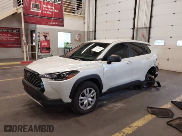 ✅ 2023 Toyota Corolla Cross L • VIN: 7MUAAABG3PV064466 • Lot: 43362963. Listed on IAAI with 36,256 mi. Free auction sales archive from the USA and detailed vehicle history report at DreamBid. Image 17.