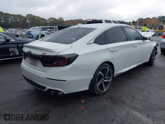 2018 Honda Accord Sport с VIN 1HGCV1F32JA199667, выставлен на аукционе IAAI как лот 43607832 с пробегом 153 923 миль миль и . История ставок и продаж доступна на DreamBid. Изображение 4.