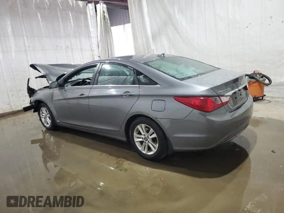 ✅ 2013 Hyundai Sonata GLS • VIN: 5NPEB4AC8DH646122 • Lot: 75318844. Wystawiony na Copart z przebiegiem 188 525 mil. Bezpłatny archiwum sprzedaży aukcyjnych z USA i szczegółowy raport historii pojazdu na DreamBid. Zdjęcie 2.