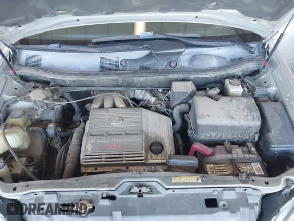 ✅ 1999 Lexus RX 300 • VIN: JT6HF10U5X0015783 • Lot: 43029991. Wystawiony na IAAI z przebiegiem 218 952 mil. Bezpłatny archiwum sprzedaży aukcyjnych z USA i szczegółowy raport historii pojazdu na DreamBid. Zdjęcie 10.