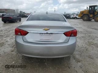 ✅ 2015 Chevrolet Impala LT • VIN: 2G1125S36F9105328 • Лот: 77390254. Опубликован ранее на Copart с пробегом 137 084 миль. Бесплатный доступ к архиву аукционных продаж из США и подробный отчёт об истории автомобиля на DreamBid. Изображение 6.