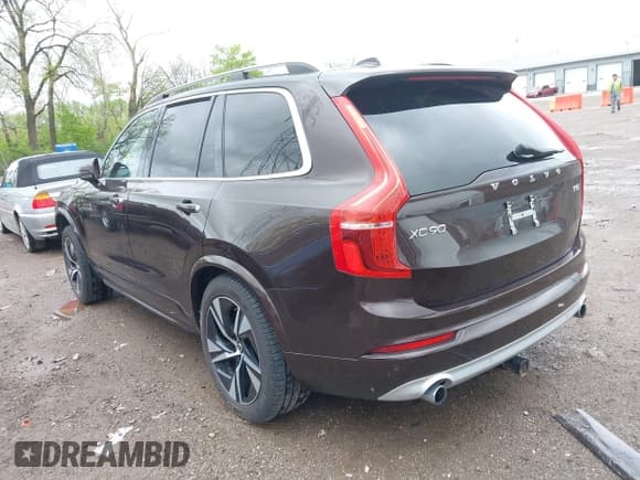 ✅ 2018 Volvo XC90 Momentum • VIN: YV4102PK9J1386868 • Lot: 42102125. Listed on IAAI with 87,474 mi. Free auction sales archive from the USA and detailed vehicle history report at DreamBid. Image 3.