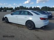 ✅ 2022 Audi A4 Premium Plus • VIN: WAUBBAF49NN006714 • Lot: 84005325. Wystawiony na Copart z przebiegiem 22 282 mil. Bezpłatny archiwum sprzedaży aukcyjnych z USA i szczegółowy raport historii pojazdu na DreamBid. Zdjęcie 2.