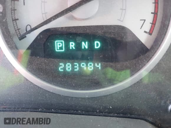 ✅ 2009 Chrysler Town & Country Touring • VIN: 2A8HR54149R524725 • Лот: 43459082. Опубликован ранее на IAAI с пробегом 283 984 миль. Бесплатный доступ к архиву аукционных продаж из США и подробный отчёт об истории автомобиля на DreamBid. Изображение 15.