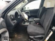 ✅ 2007 Toyota RAV4 Sport • VIN: JTMBK32V476017002 • Lot: 52203325. Wystawiony na Copart z przebiegiem Nie podano. Bezpłatny archiwum sprzedaży aukcyjnych z USA i szczegółowy raport historii pojazdu na DreamBid. Zdjęcie 7.