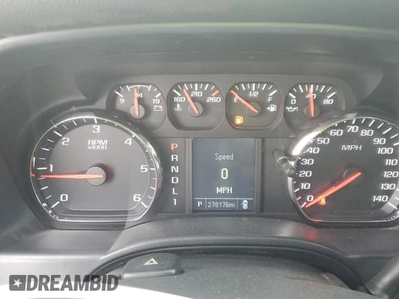 ✅ 2019 Chevrolet Silverado 2500HD Work Truck • VIN: 2GC2CREG7K1141472 • Лот: 63780675. Опубликован ранее на Copart с пробегом 278 176 миль. Бесплатный доступ к архиву аукционных продаж из США и подробный отчёт об истории автомобиля на DreamBid. Изображение 9.