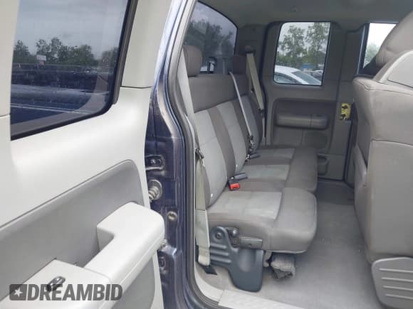 ✅ 2004 Ford F-150 STX • VIN: 1FTRX12WX4NB93308 • Лот: 42869628. Опубликован ранее на IAAI с пробегом 168 427 миль. Бесплатный доступ к архиву аукционных продаж из США и подробный отчёт об истории автомобиля на DreamBid. Изображение 8.