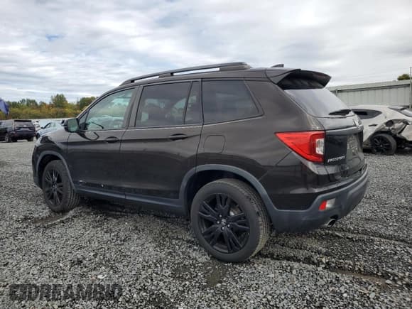 ✅ 2019 Honda Passport Sport • VIN: 5FNYF8H26KB014057 • Лот: 82300395. Опубликован ранее на Copart с пробегом 79 114 миль. Бесплатный доступ к архиву аукционных продаж из США и подробный отчёт об истории автомобиля на DreamBid. Изображение 2.