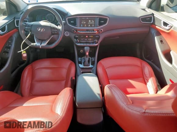 ✅ 2018 Hyundai Ioniq SEL • VIN: KMHC75LC3JU064826 • Lot: 90597135. Listed on Copart with 24,792 mi. Free auction sales archive from the USA and detailed vehicle history report at DreamBid. Image 8.