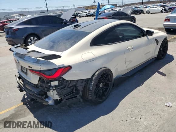 ✅ 2022 BMW M4 Competition • VIN: WBS33AZ09NCJ41905 • Лот: 57454325. Опубликован ранее на Copart с пробегом 41 965 миль. Бесплатный доступ к архиву аукционных продаж из США и подробный отчёт об истории автомобиля на DreamBid. Изображение 3.