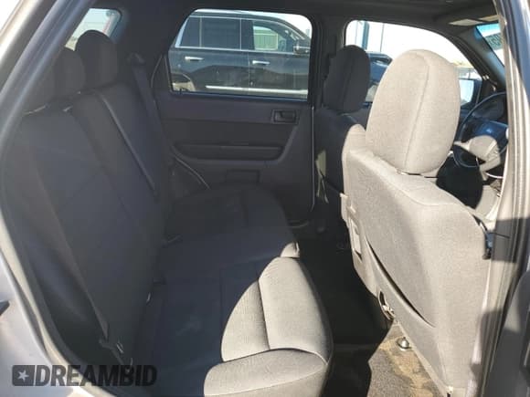 ✅ 2010 Ford Escape XLT • VIN: 1FMCU9DG3AKC48788 • Лот: 90807195. Опубликован ранее на Copart с пробегом 245 767 миль. Бесплатный доступ к архиву аукционных продаж из США и подробный отчёт об истории автомобиля на DreamBid. Изображение 11.