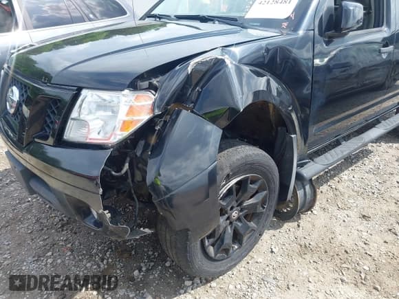 ✅ 2018 Nissan Frontier SV • VIN: 1N6AD0EV0JN744891 • Lot: 42128481. Listed on IAAI with 137,412 mi. Free auction sales archive from the USA and detailed vehicle history report at DreamBid. Image 6.